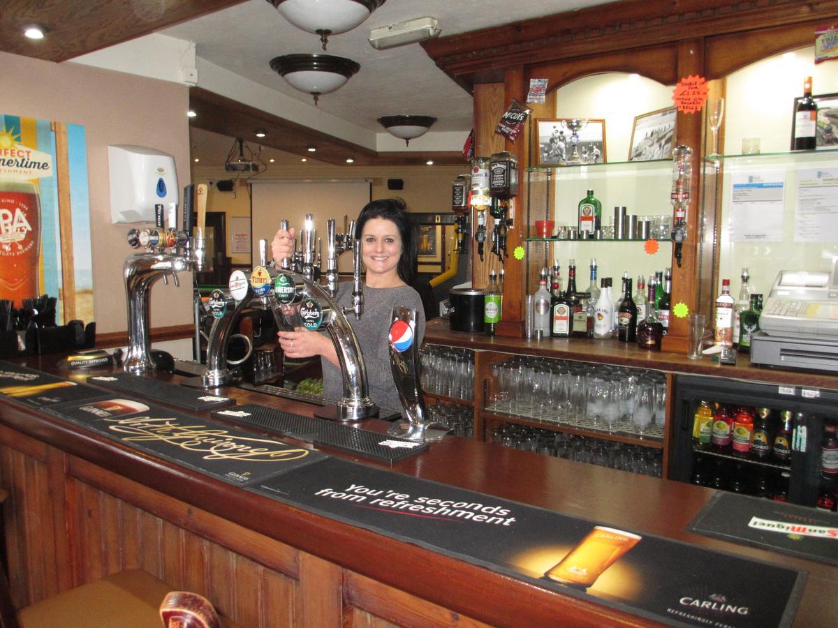 Fiveways Hotel Kingston upon Hull Bagian luar foto