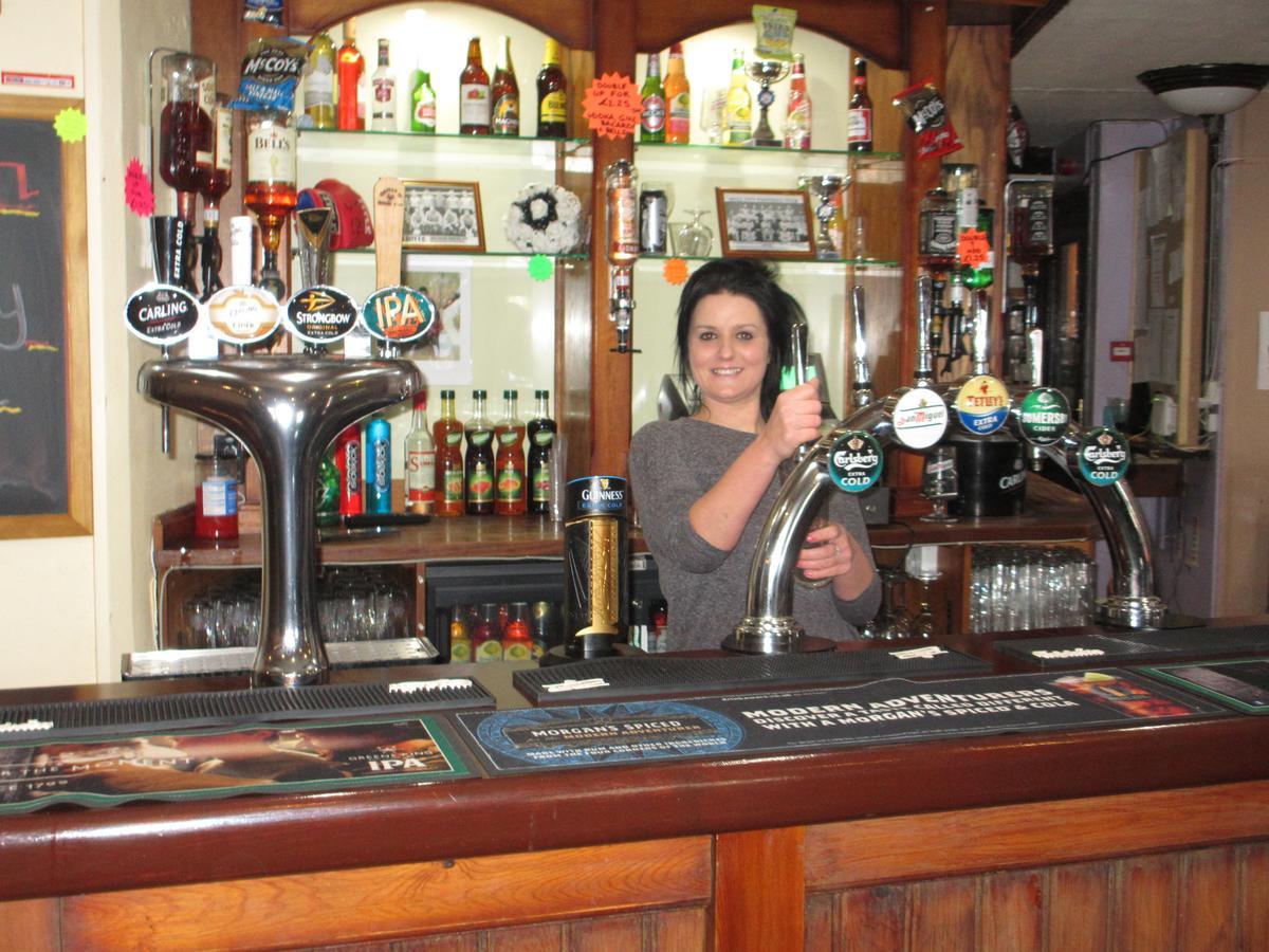 Fiveways Hotel Kingston upon Hull Bagian luar foto