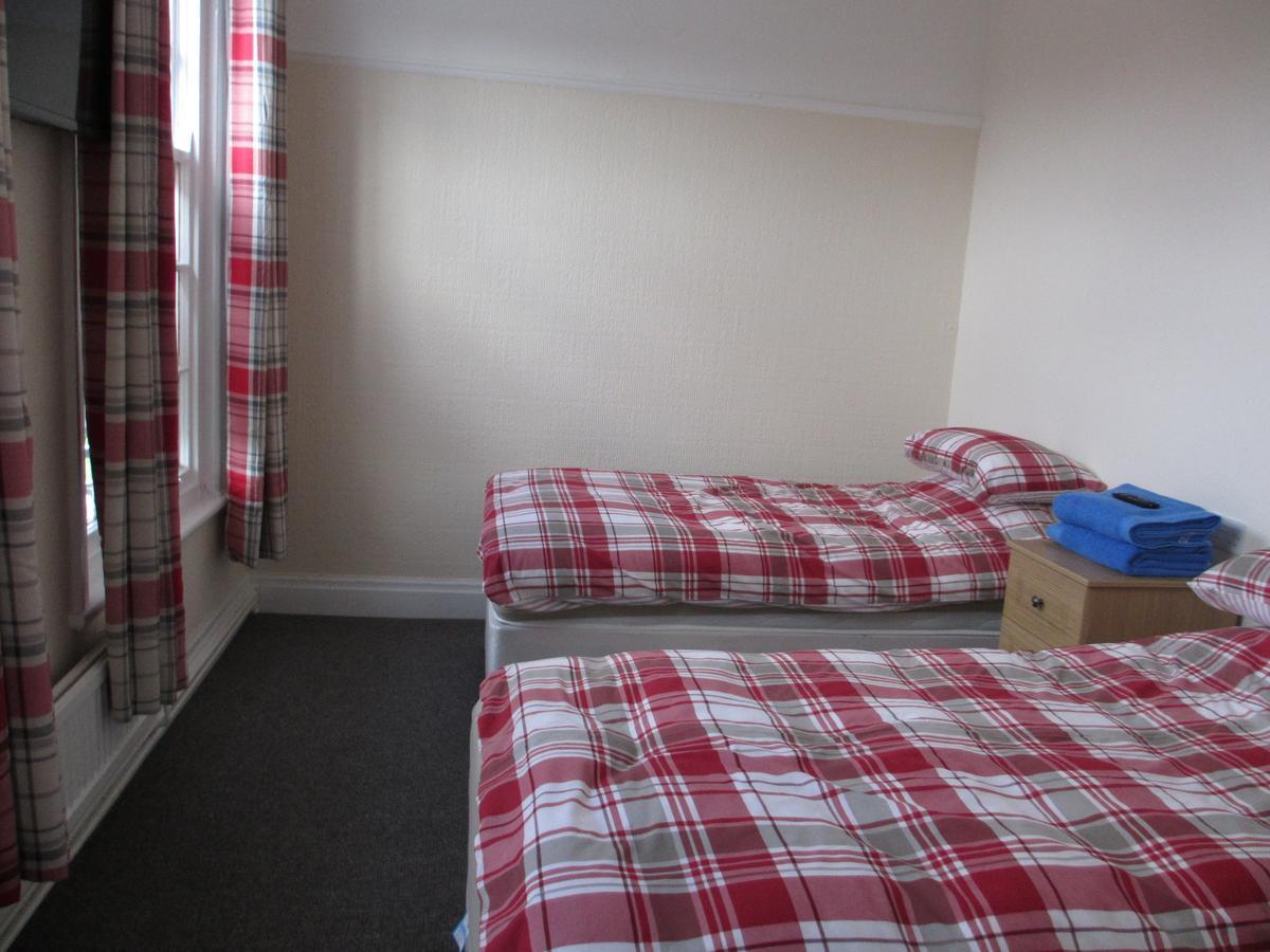 Fiveways Hotel Kingston upon Hull Bagian luar foto