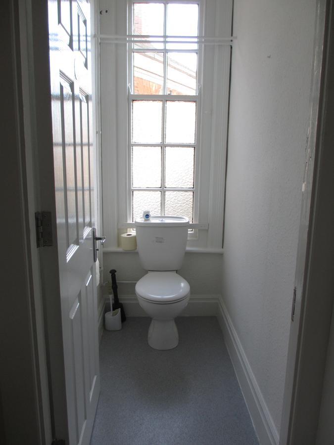 Fiveways Hotel Kingston upon Hull Bagian luar foto