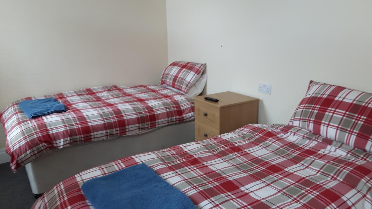 Fiveways Hotel Kingston upon Hull Bagian luar foto